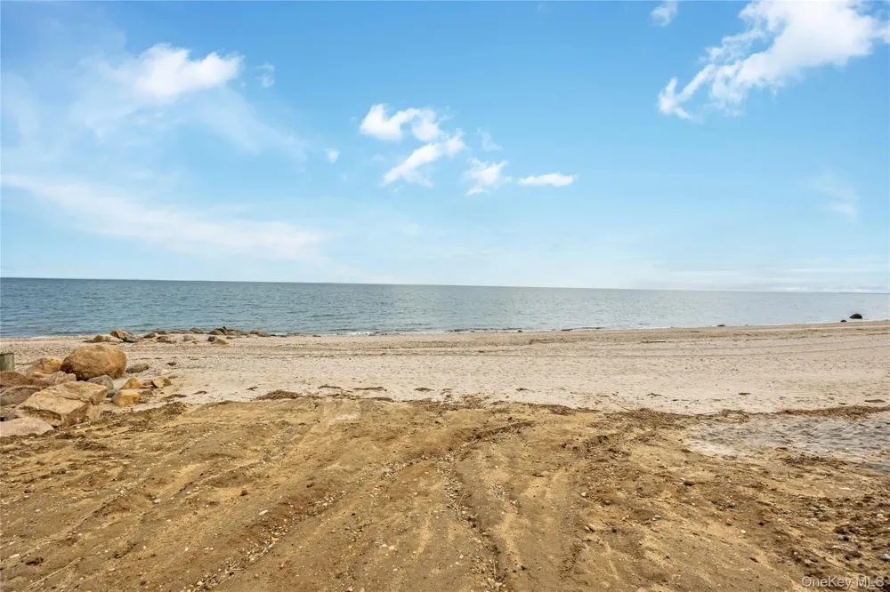 3010 Hulse Landing #C-19 Wading River, NY 11792