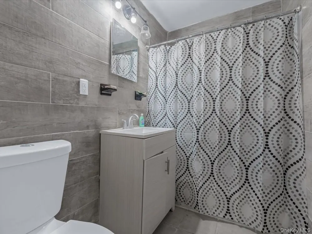 10601 Liverpool Street Jamaica South, NY 11435