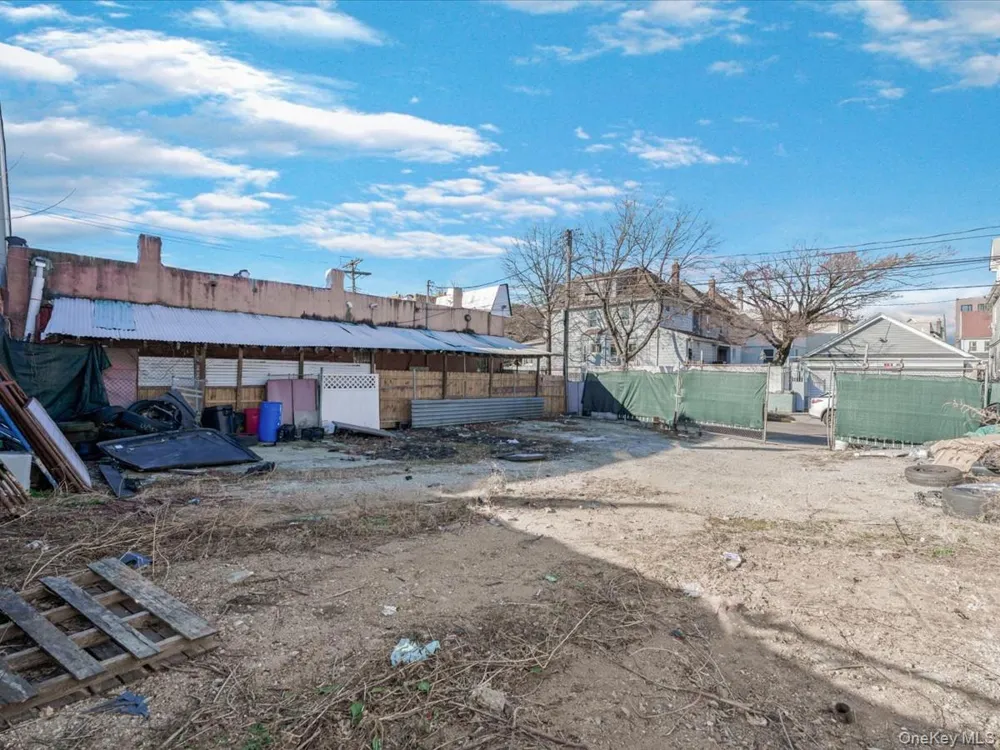 10601 Liverpool Street Jamaica South, NY 11435