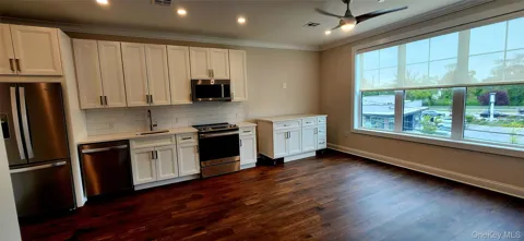 5 Freer Street #306