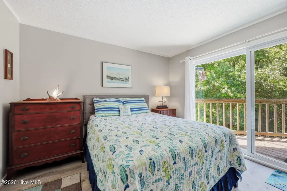 650 Salter Path Road #214 Pine Knoll Shores, NC 28512