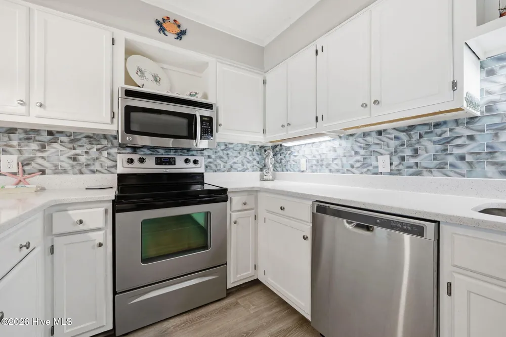 650 Salter Path Road #214 Pine Knoll Shores, NC 28512