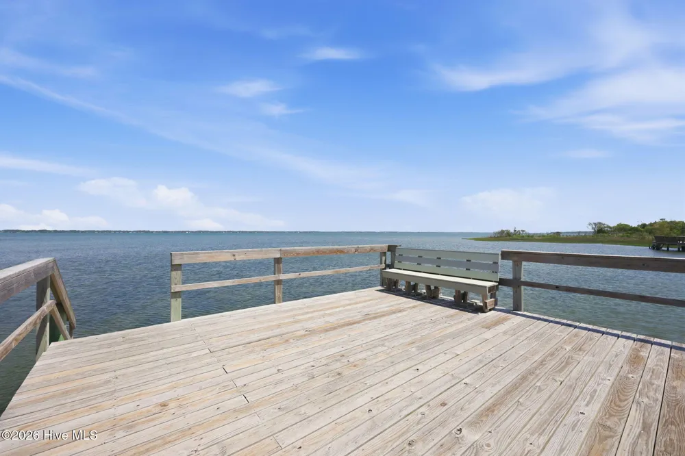 650 Salter Path Road #214 Pine Knoll Shores, NC 28512