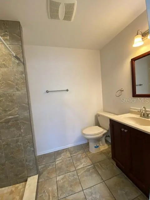 512 BARCELONA AVENUE #4 Venice, FL 34285