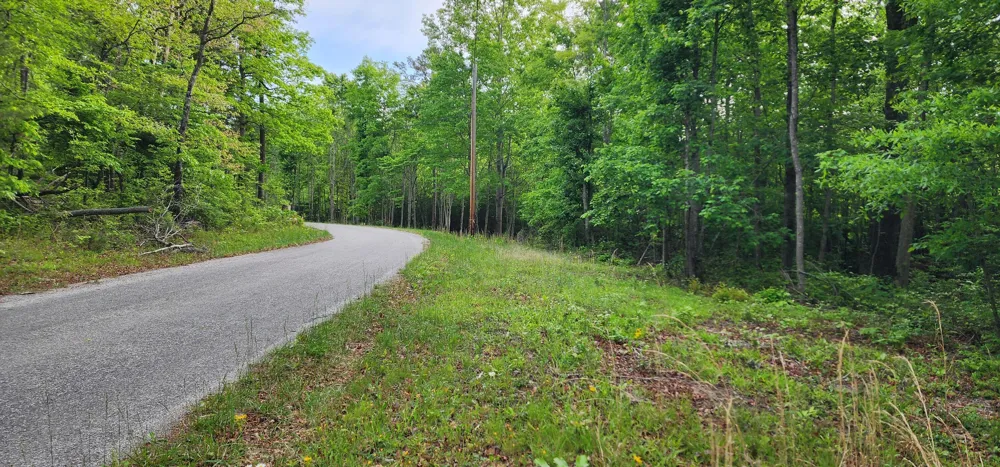 Windstone Drive Sequatchie, TN 37374