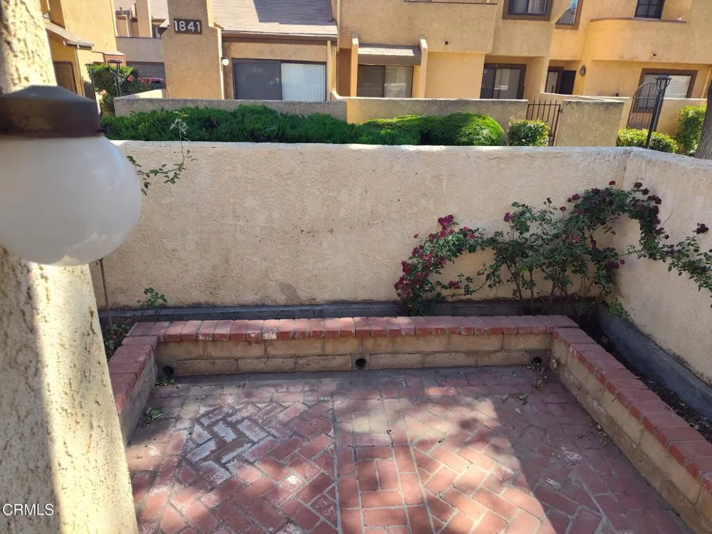 1840 E Avenue J2 #apt 7 Lancaster, CA 93535