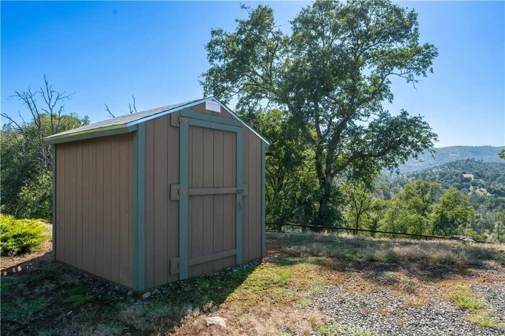 3729 Ben Hur Road Mariposa, CA 95338