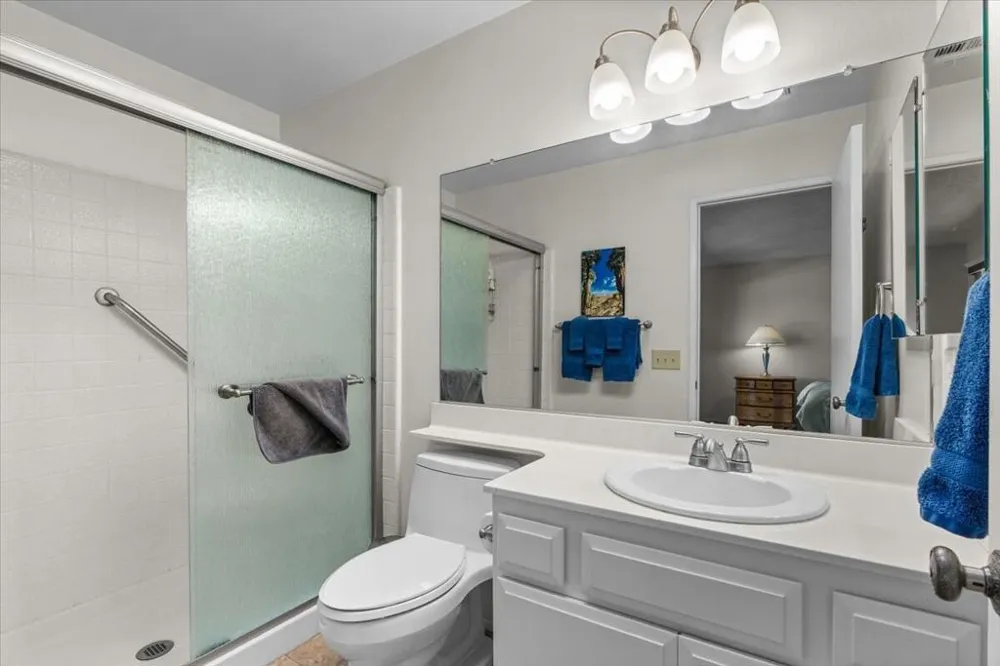 5794 Los Coyotes Drive Palm Springs, CA 92264