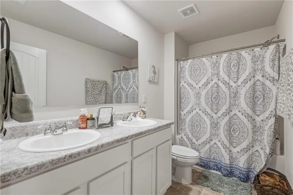 575 Walnut Grove Way Pendergrass, GA 30567