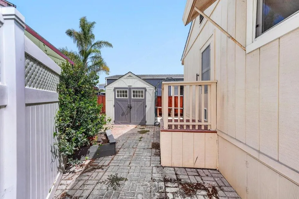 4160 Jade Street #99 Capitola, CA 95010
