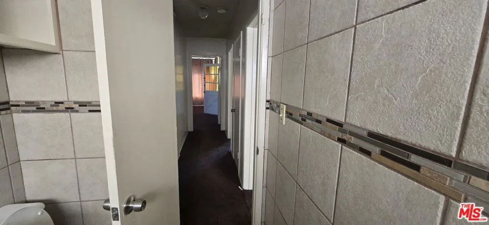 2635 W Imperial Highway #3 Inglewood, CA 90303