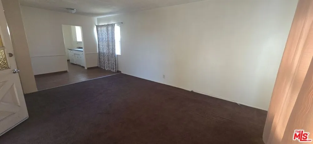 2635 W Imperial Highway #3 Inglewood, CA 90303