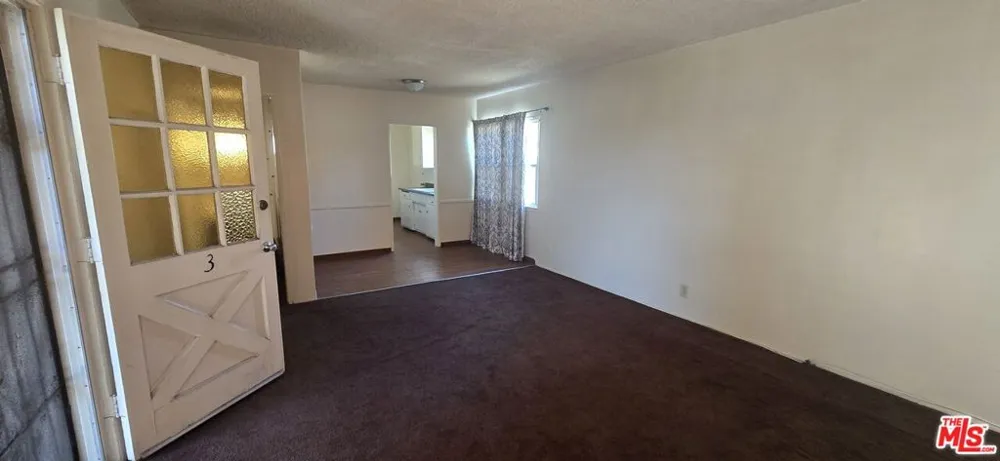 2635 W Imperial Highway #3 Inglewood, CA 90303