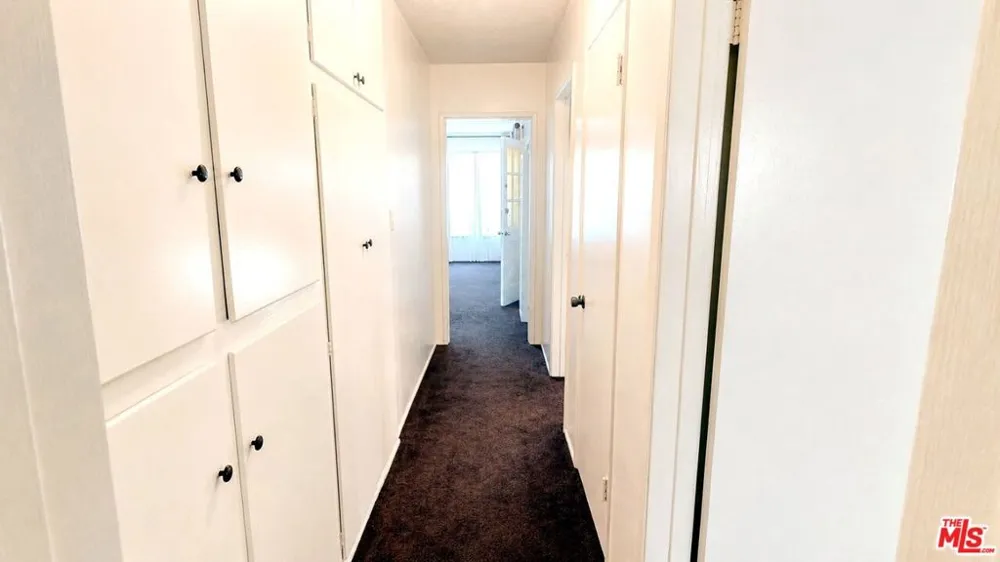 2635 W Imperial Highway #3 Inglewood, CA 90303