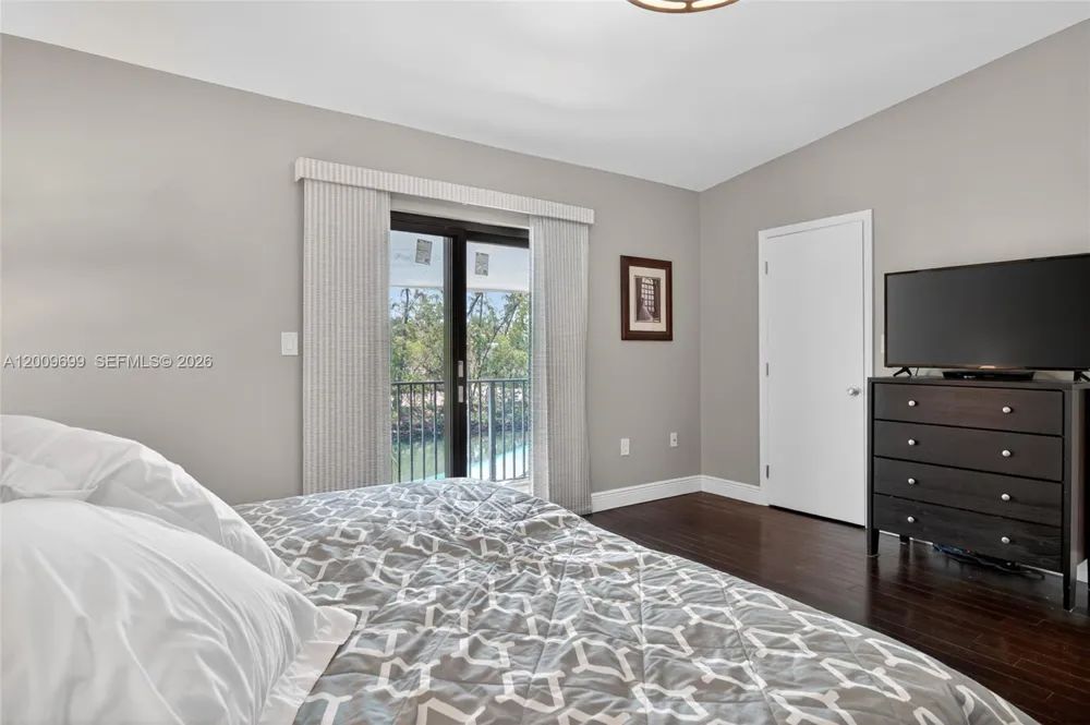 3726 NE 166th St #116 North Miami Beach, FL 33160