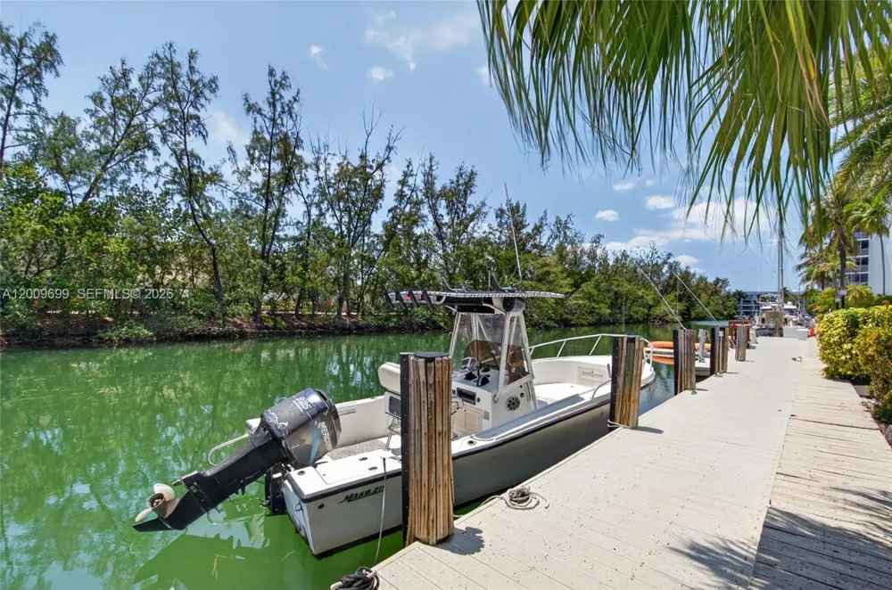 3726 NE 166th St #116 North Miami Beach, FL 33160