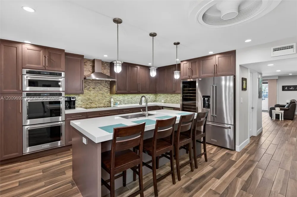 3726 NE 166th St #116 North Miami Beach, FL 33160