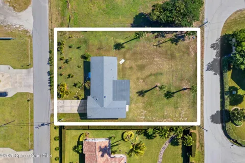 107 Franklyn Avenue