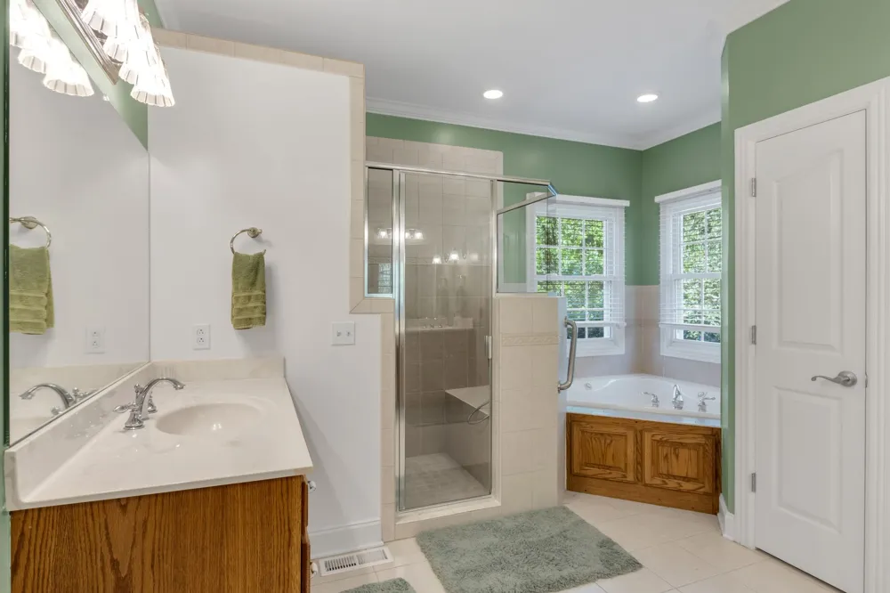 2828 Bains Rd E Hillsboro, TN 37342