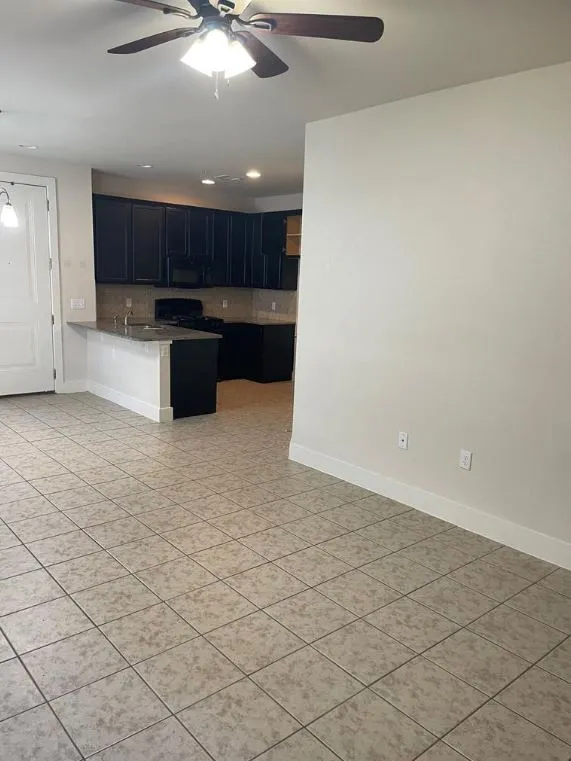 2212 Creekside Lane #D Georgetown, TX 78626