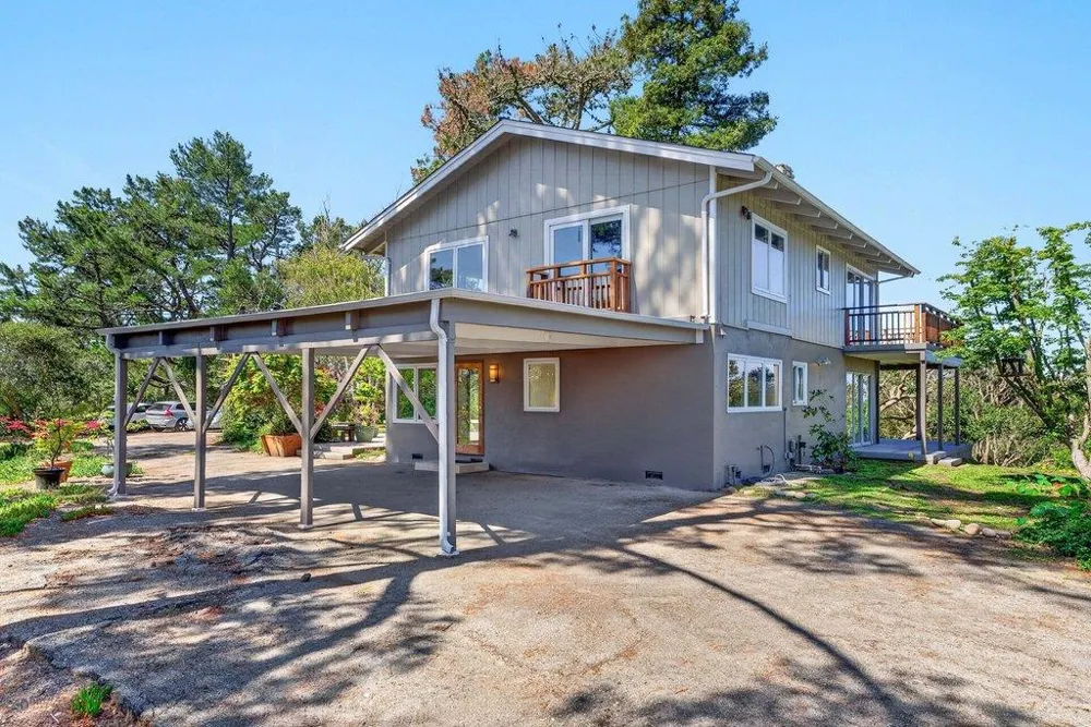 505 Hidden Valley Road Royal Oaks, CA 95076