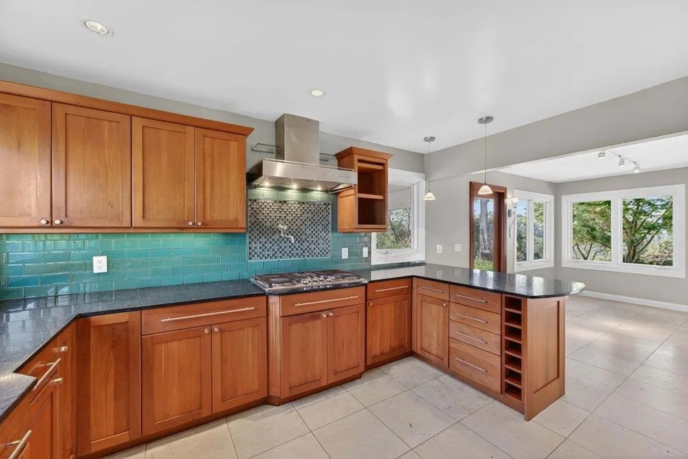 505 Hidden Valley Road Royal Oaks, CA 95076