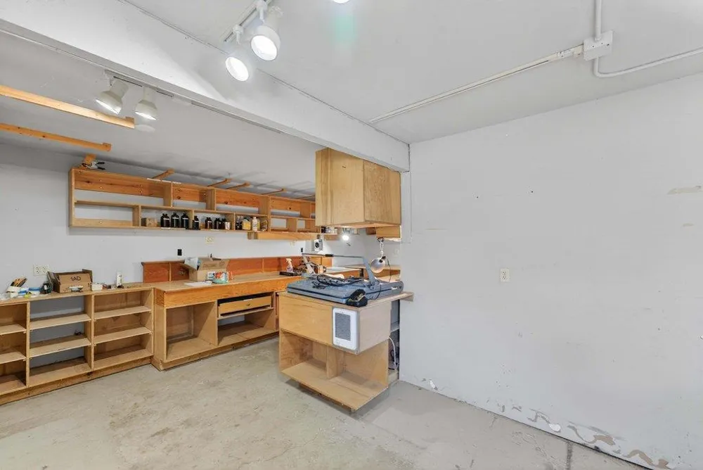 505 Hidden Valley Road Royal Oaks, CA 95076