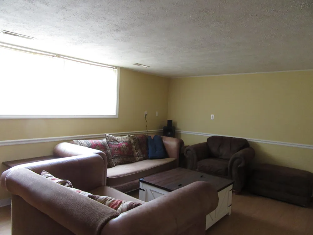 9552 Pine Street Bridgman, MI 49106
