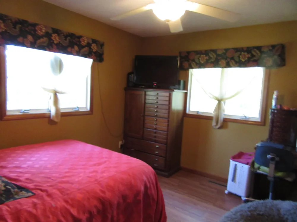 9552 Pine Street Bridgman, MI 49106