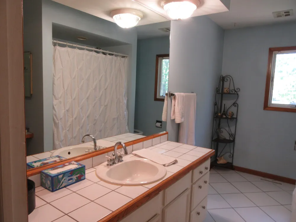 9552 Pine Street Bridgman, MI 49106