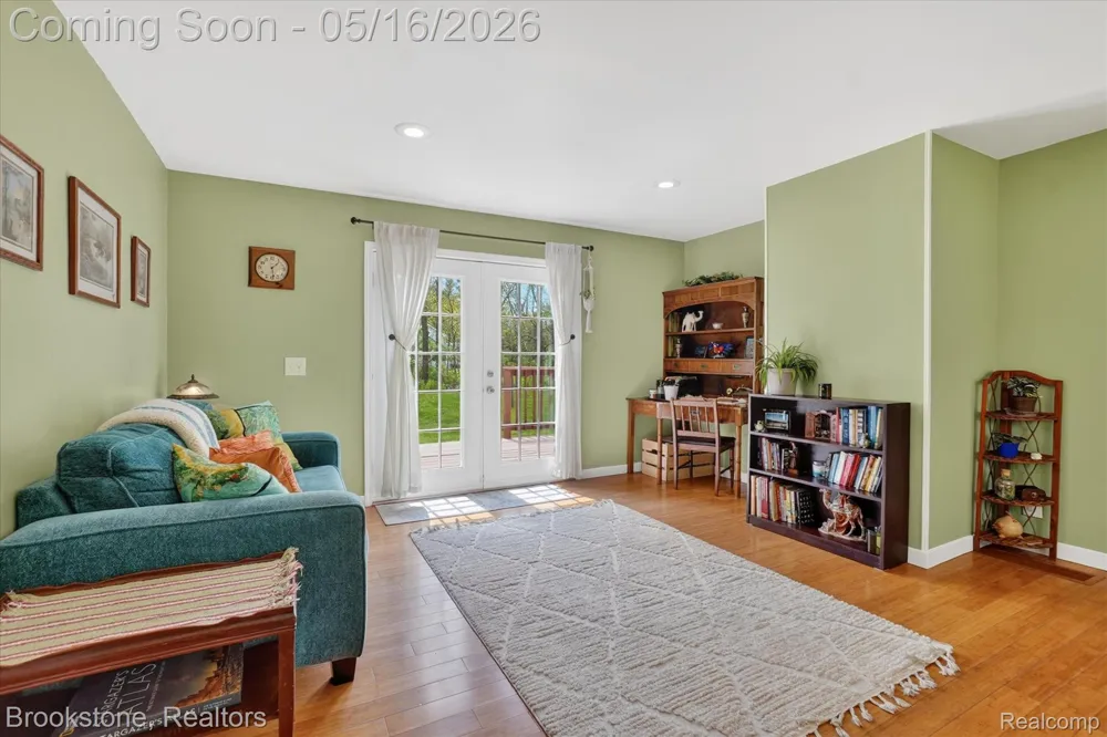1331 Wolf Court East Lansing City, MI 48823