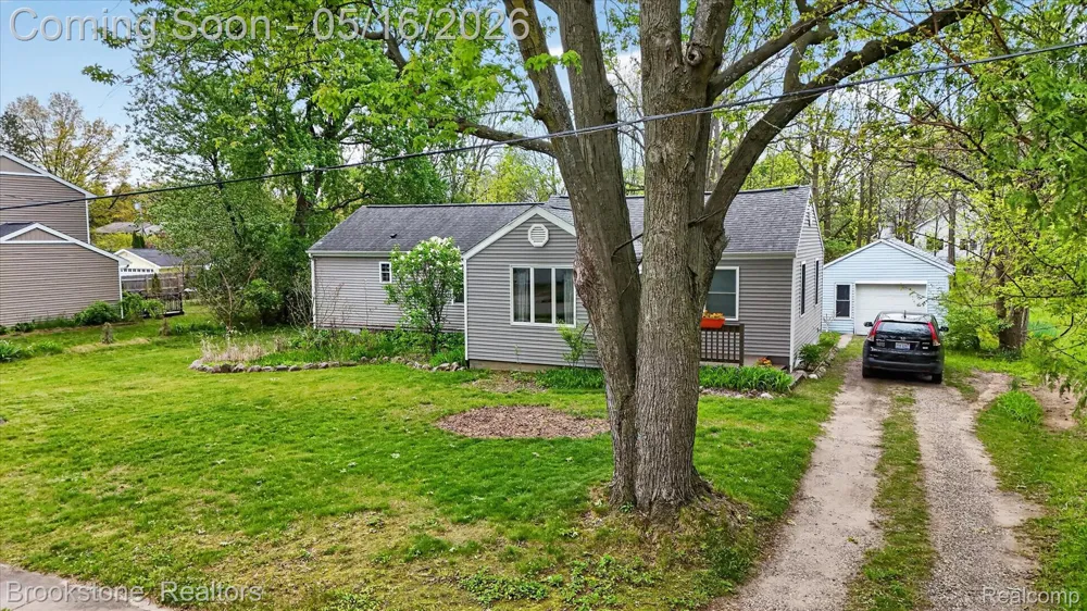 1331 Wolf Court East Lansing City, MI 48823