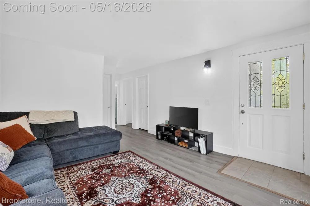 1331 Wolf Court East Lansing City, MI 48823