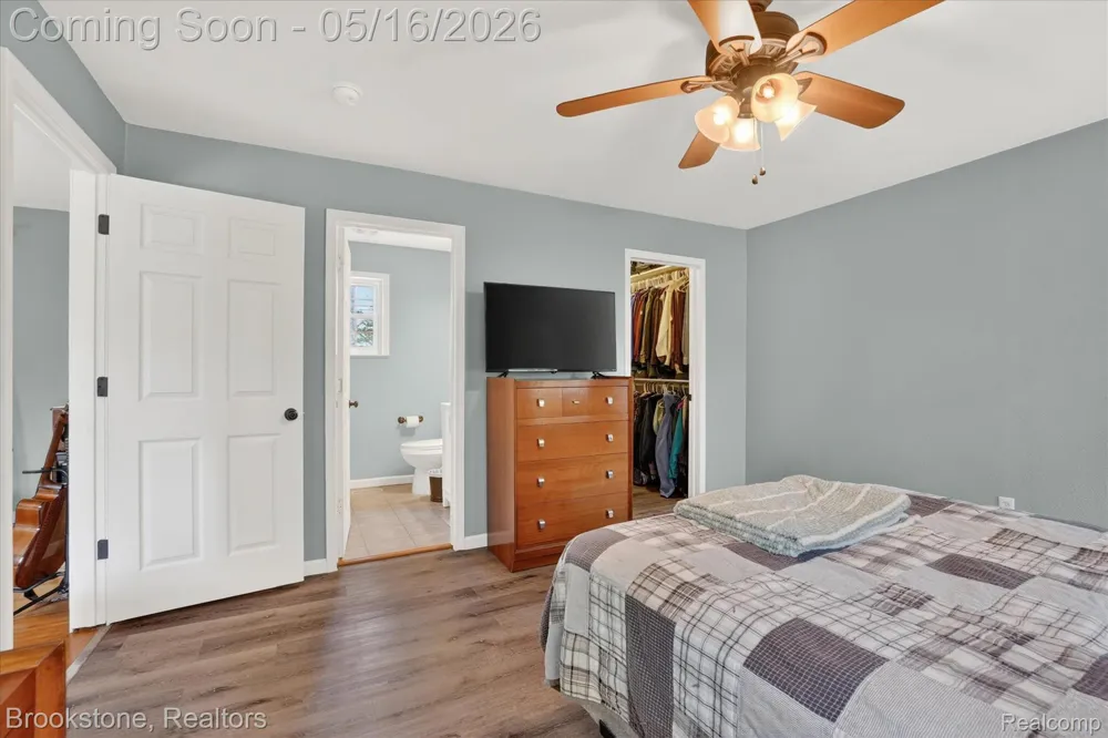 1331 Wolf Court East Lansing City, MI 48823