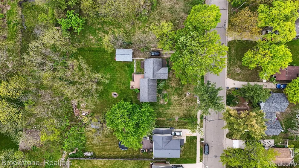 1331 Wolf Court East Lansing City, MI 48823