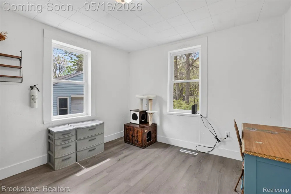 1331 Wolf Court East Lansing City, MI 48823