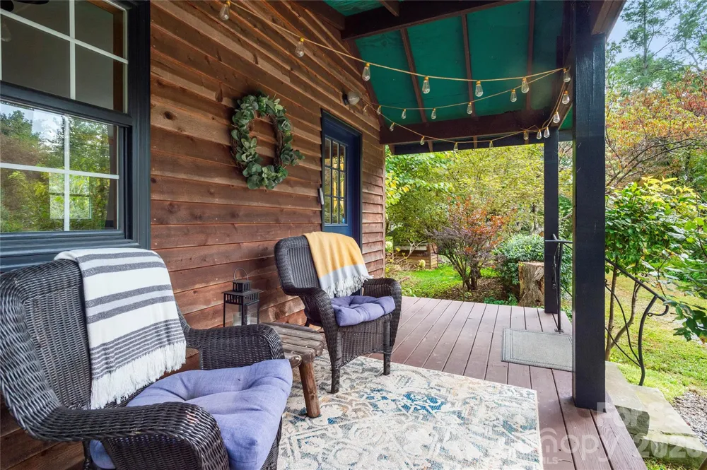 528 Padgettown Road Black Mountain, NC 28711