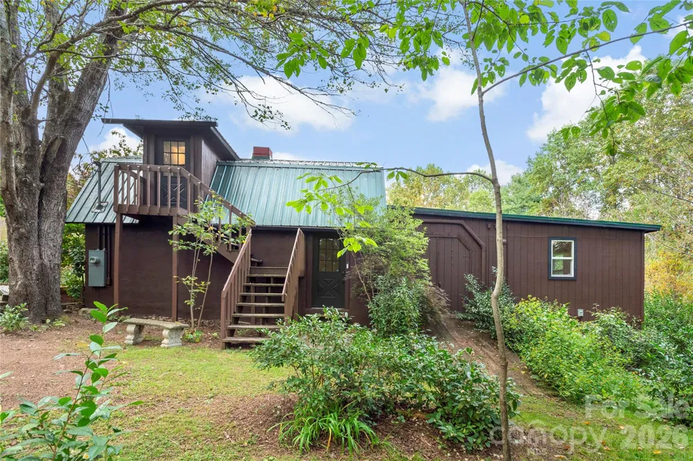 528 Padgettown Road Black Mountain, NC 28711
