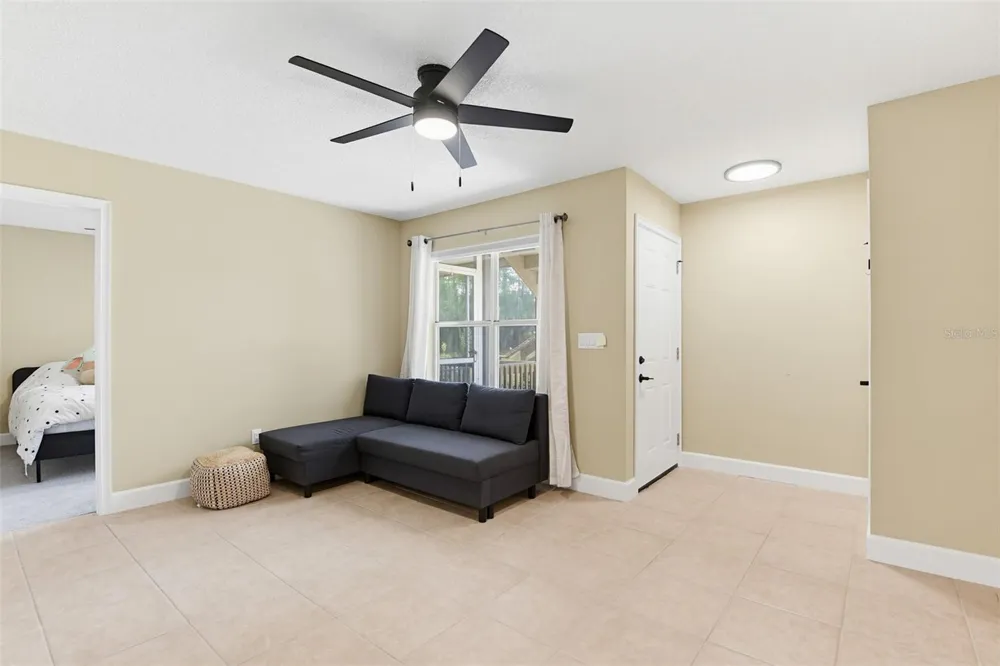 1600 BIG TREE ROAD #G3 South Daytona, FL 32119