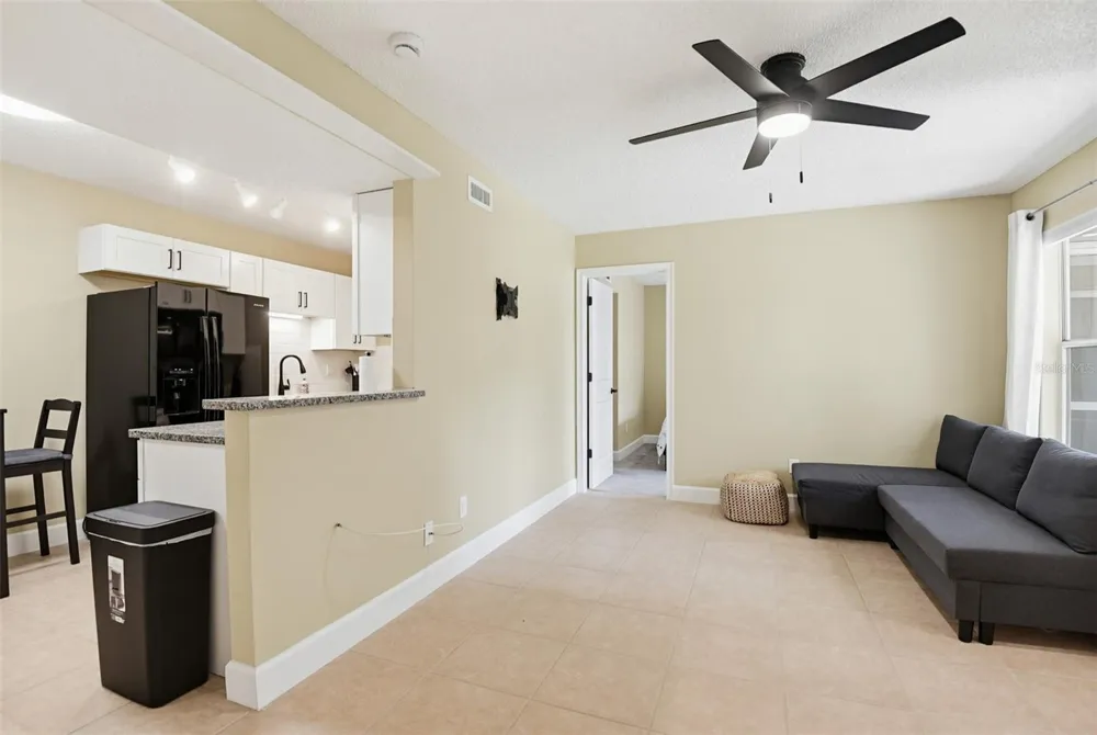 1600 BIG TREE ROAD #G3 South Daytona, FL 32119