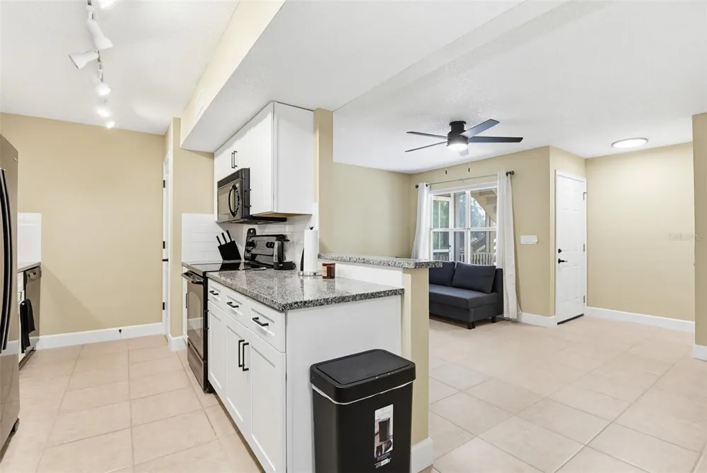 1600 BIG TREE ROAD #G3 South Daytona, FL 32119