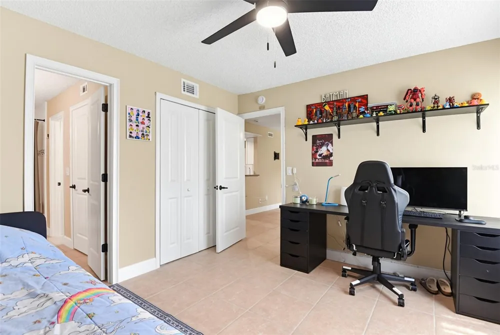 1600 BIG TREE ROAD #G3 South Daytona, FL 32119