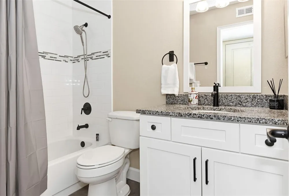 1600 BIG TREE ROAD #G3 South Daytona, FL 32119
