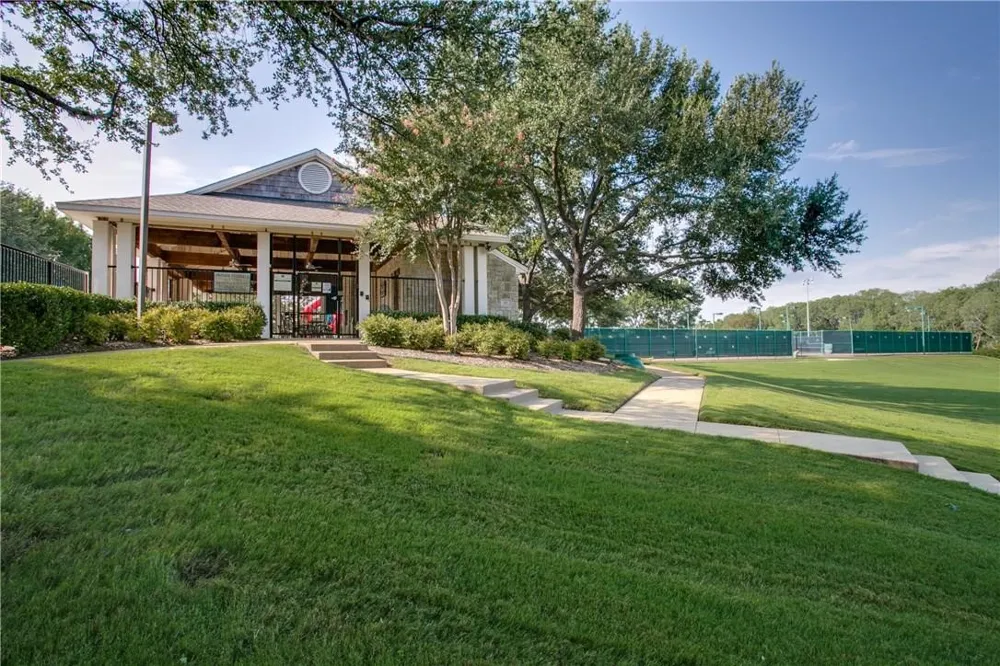 1806 Childress Lane Allen, TX 75013