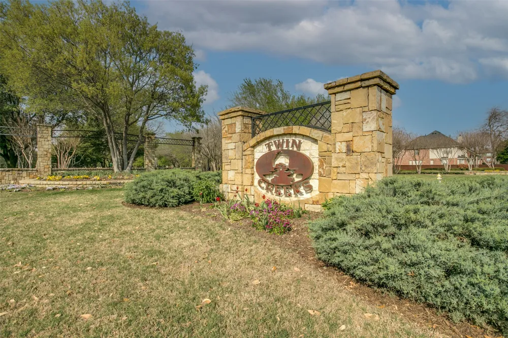 1806 Childress Lane Allen, TX 75013