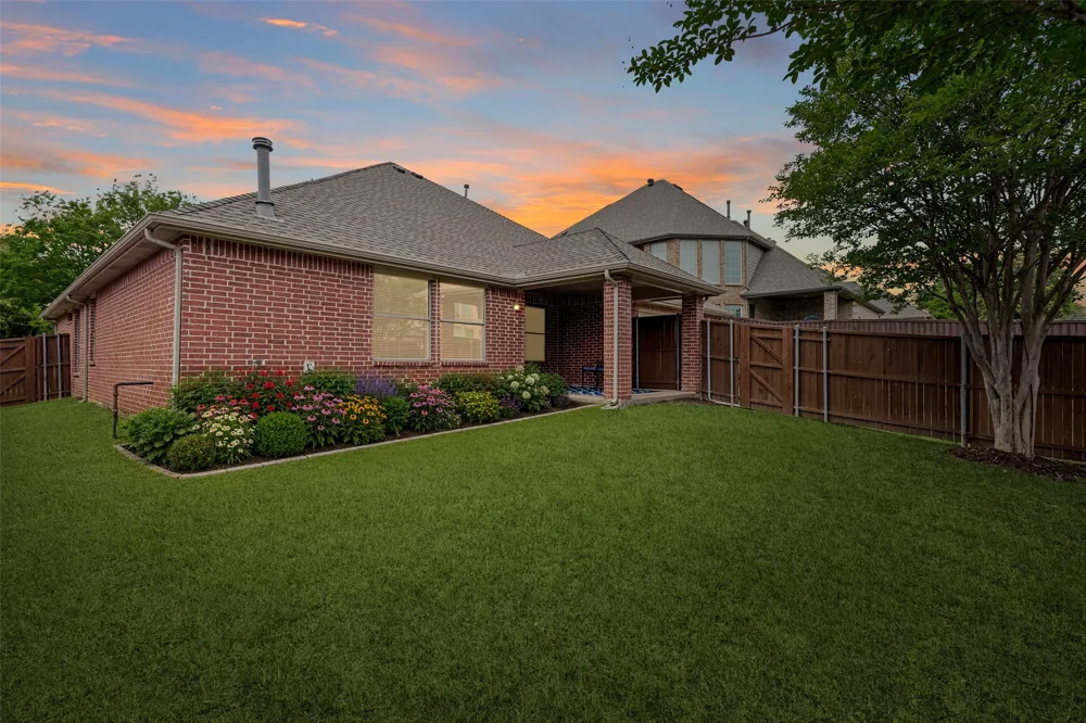 1806 Childress Lane Allen, TX 75013