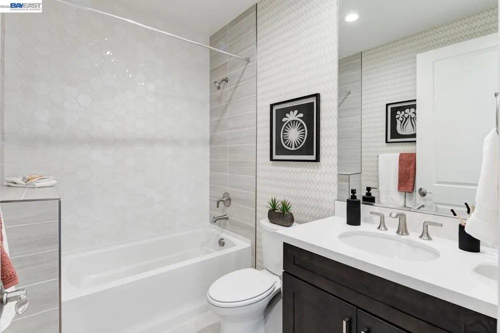 1306 Parkcrest Circle Manteca, CA 95336