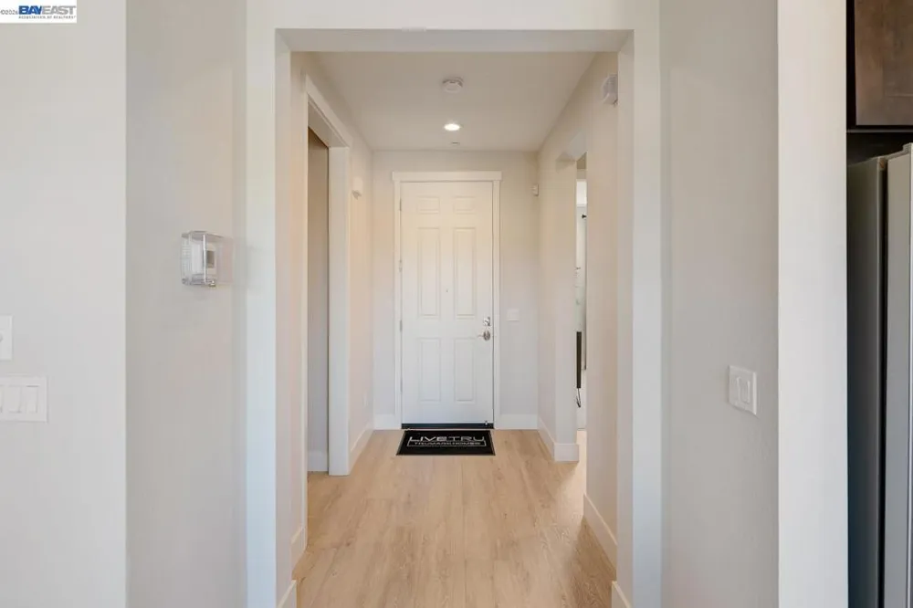 1306 Parkcrest Circle Manteca, CA 95336