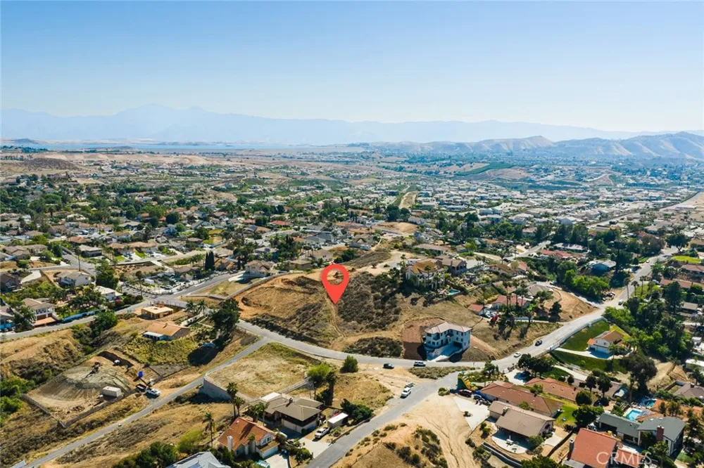 16527 Canyon Ridge Drive Riverside, CA 92503