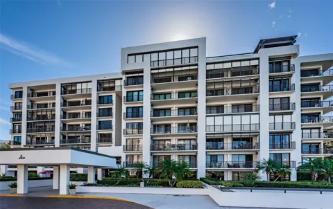 6 BELLEVIEW BOULEVARD #306